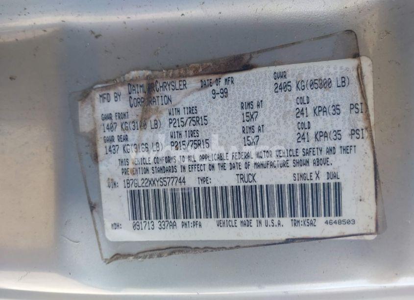 Photo 9 of 2000 Dodge Dakota SLT/SPORT (VIN 1B7GL22XXYS577744)