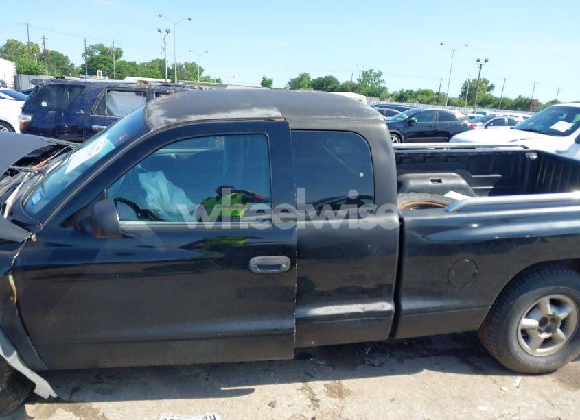 Photo 14 of 1999 Dodge Dakota SLT/SPORT (VIN 1B7GL22Y1XS247515)