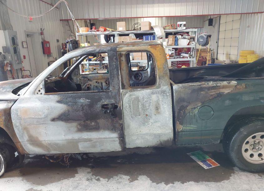 Photo 13 of 1999 Dodge Dakota SLT/SPORT (VIN 1B7GL22Y1XS303694)