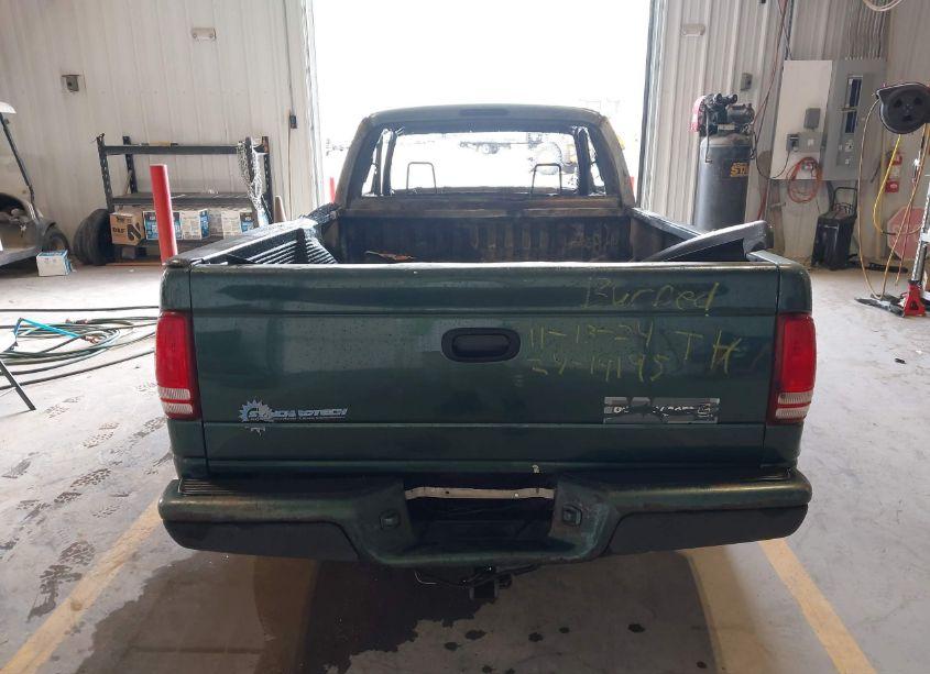 Photo 15 of 1999 Dodge Dakota SLT/SPORT (VIN 1B7GL22Y1XS303694)