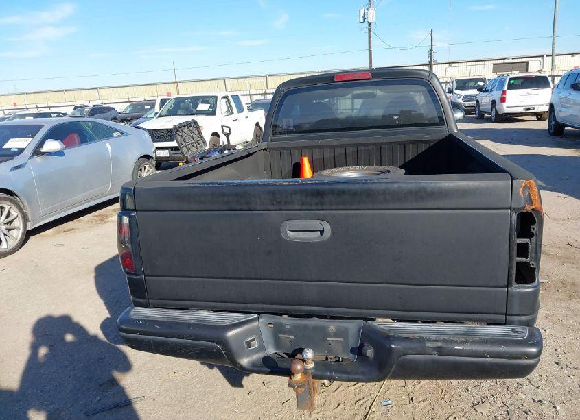 Photo 16 of 1999 Dodge Dakota SLT/SPORT (VIN 1B7GL22Y4XS244303)
