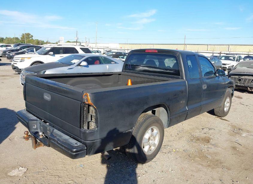 Photo 4 of 1999 Dodge Dakota SLT/SPORT (VIN 1B7GL22Y4XS244303)