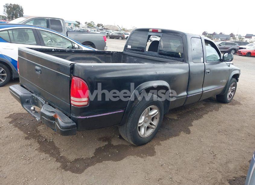 Photo 4 of 1999 Dodge Dakota SPORT (VIN 1B7GL22ZXXS129018)