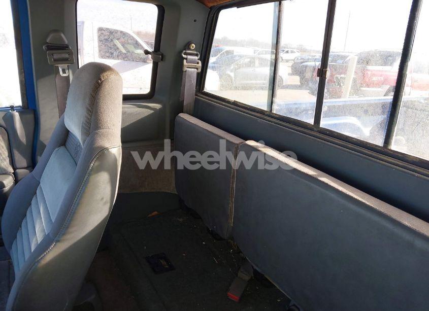 Photo 8 of 1992 Dodge Dakota (VIN 1B7GL23Y3NS521065)