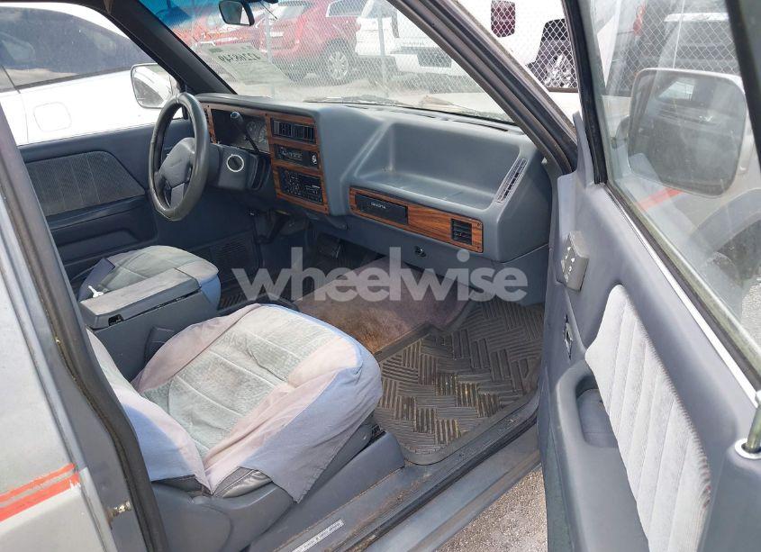 Photo 5 of 1993 Dodge Dakota (VIN 1B7GL23Y8PS117729)