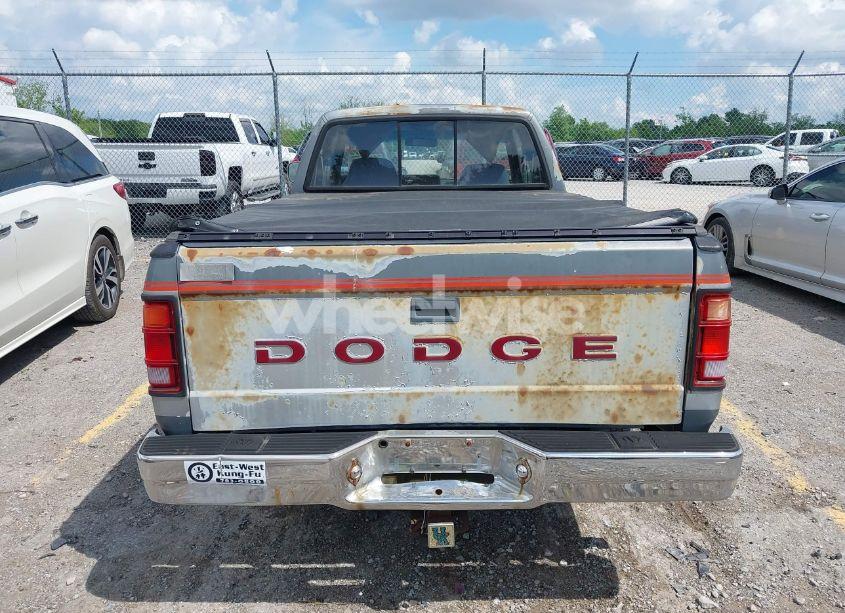 Photo 6 of 1993 Dodge Dakota (VIN 1B7GL23Y8PS117729)
