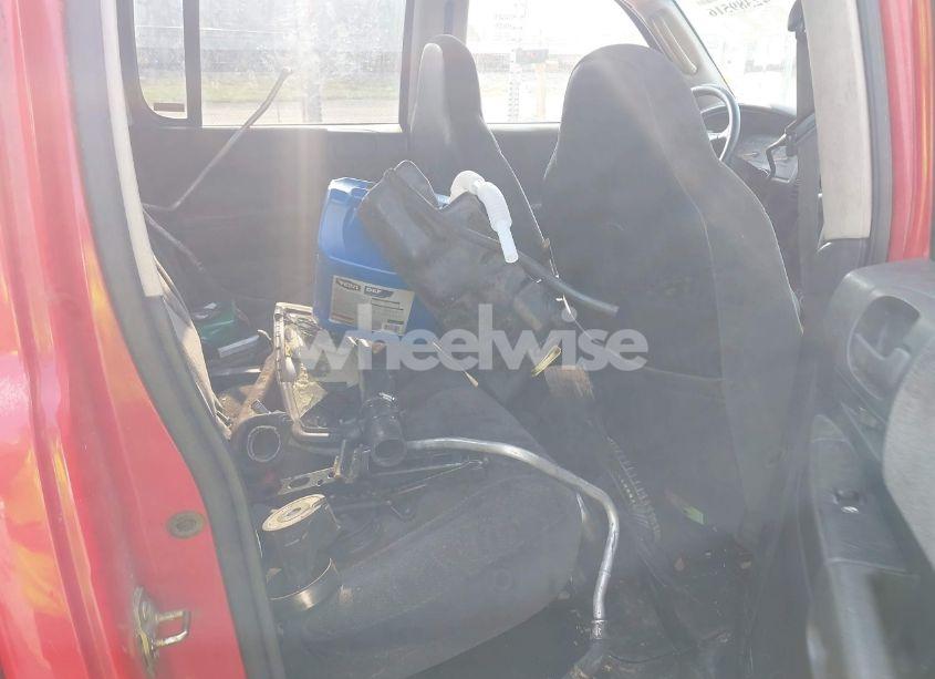 Photo 8 of 2001 Dodge Dakota SLT/SPORT (VIN 1B7GL2AN21S132615)