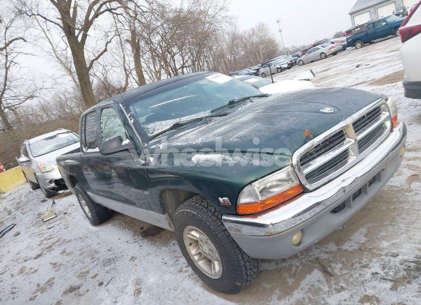 2000 Dodge Dakota SLT/SPORT (VIN 1B7GL2AN3YS608008) main photo