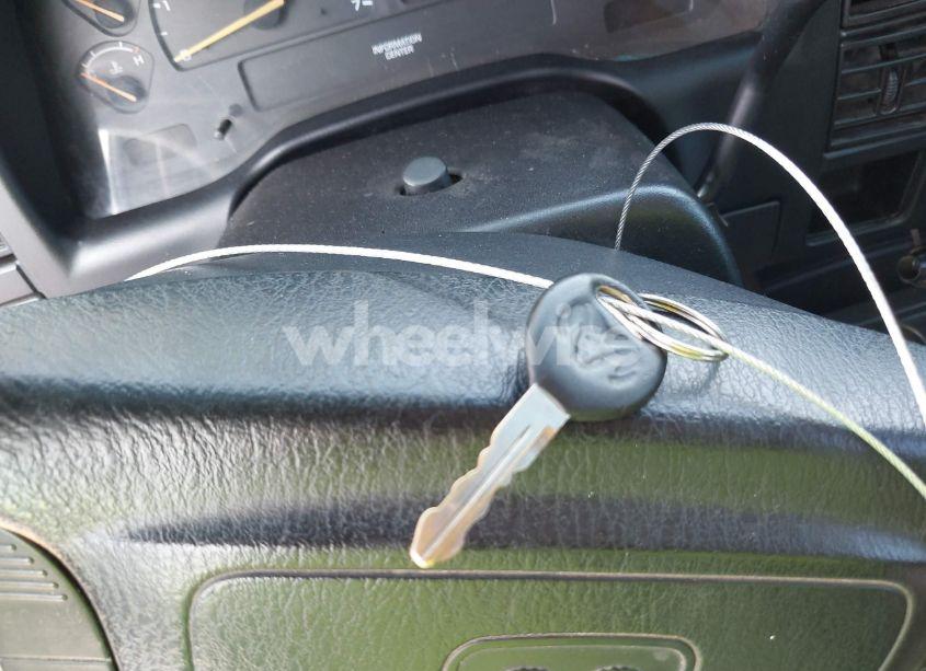 Photo 11 of 2001 Dodge Dakota SLT/SPORT (VIN 1B7GL2AN41S219920)