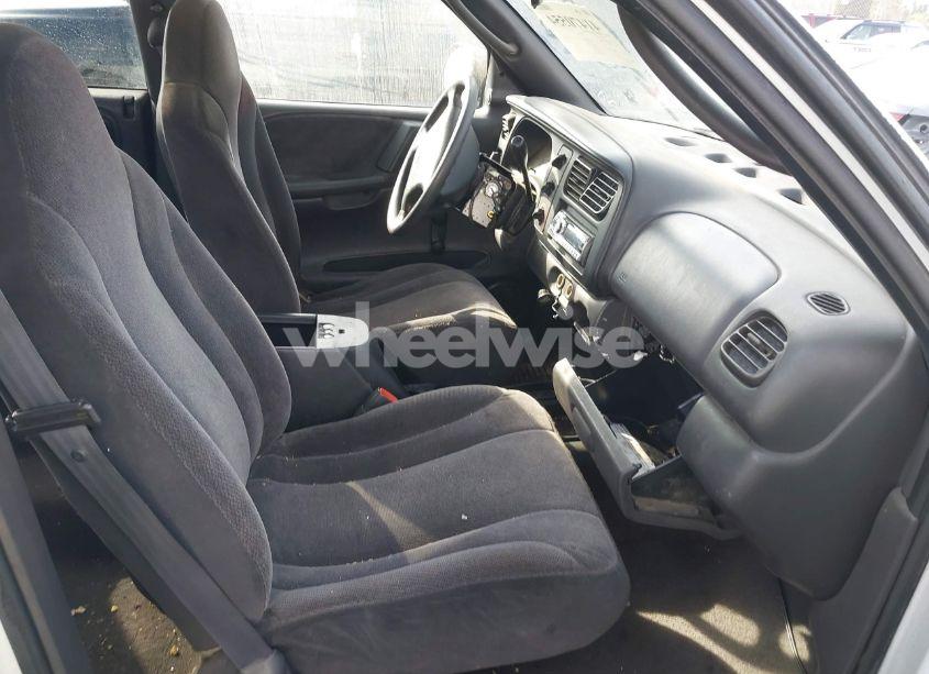 Photo 5 of 2000 Dodge Dakota SLT/SPORT (VIN 1B7GL2AN8YS654014)