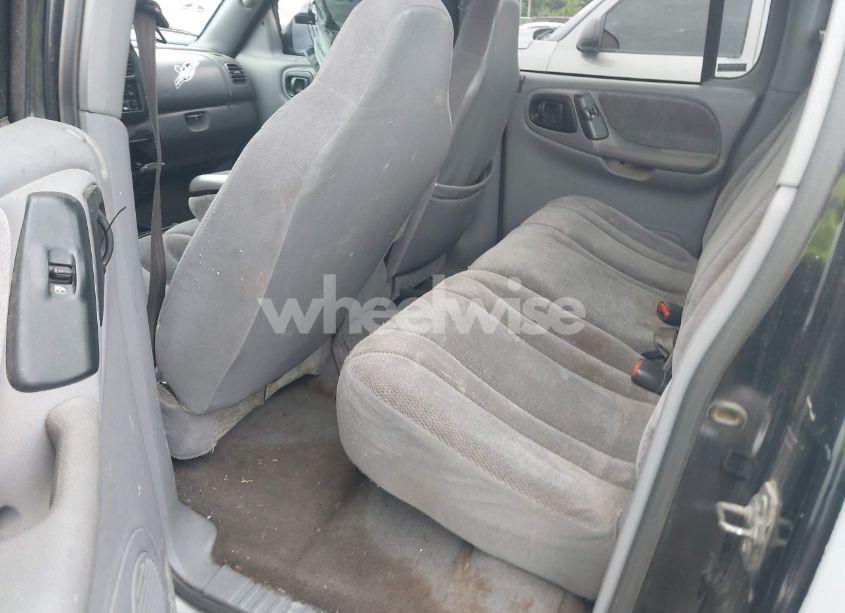 Photo 8 of 2000 Dodge Dakota SLT/SPORT (VIN 1B7GL2ANXYS684051)