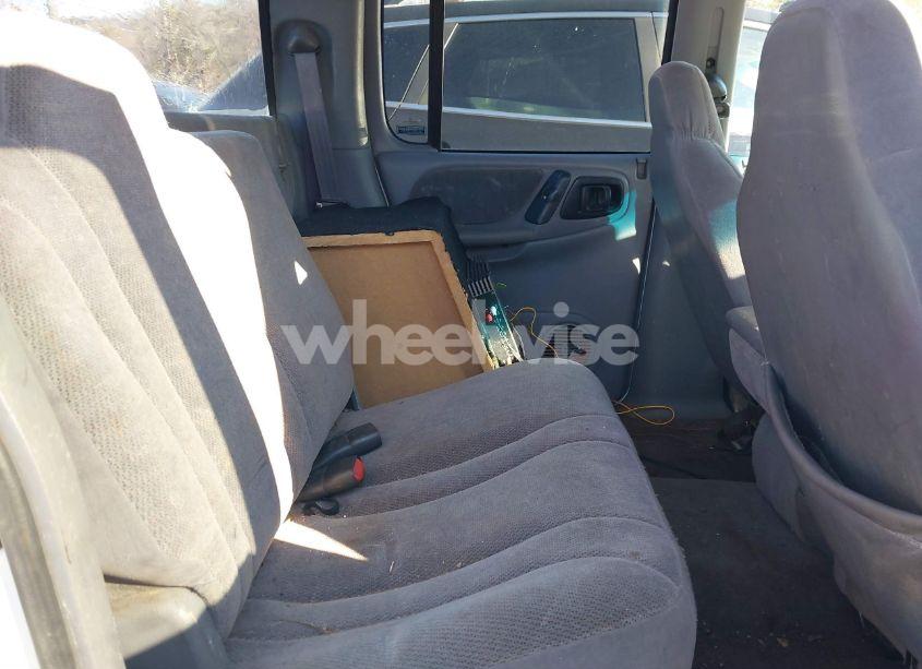 Photo 8 of 2000 Dodge Dakota SLT/SPORT (VIN 1B7GL2AX0YS688465)