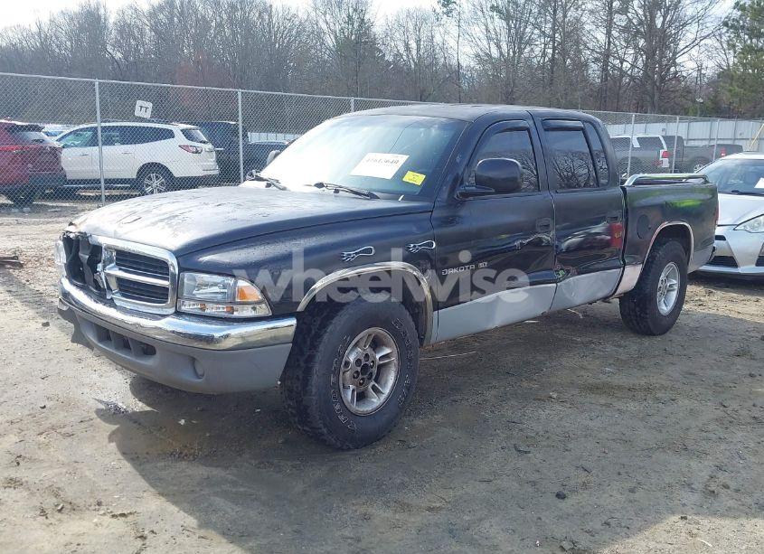 Photo 2 of 2000 Dodge Dakota SLT/SPORT (VIN 1B7GL2AX8YS790208)