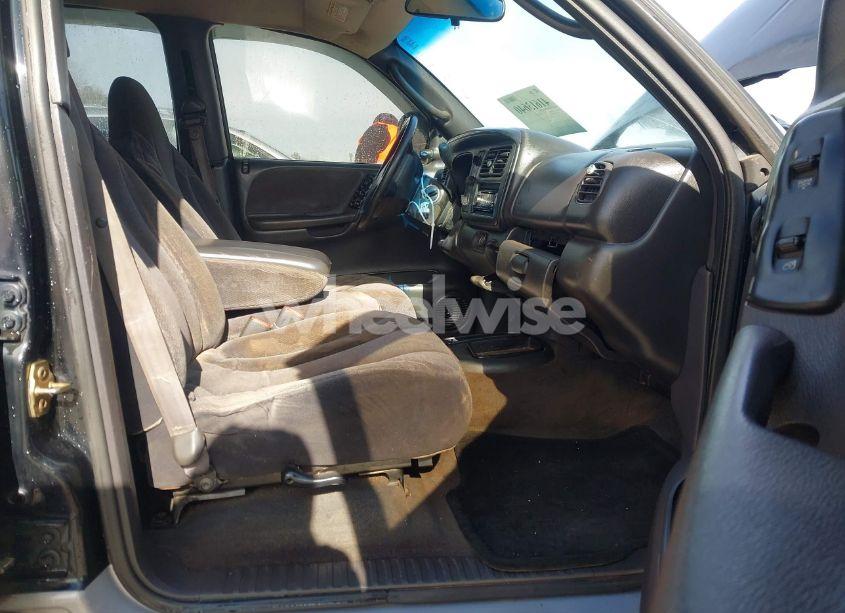 Photo 5 of 2000 Dodge Dakota SLT/SPORT (VIN 1B7GL2AX8YS790208)