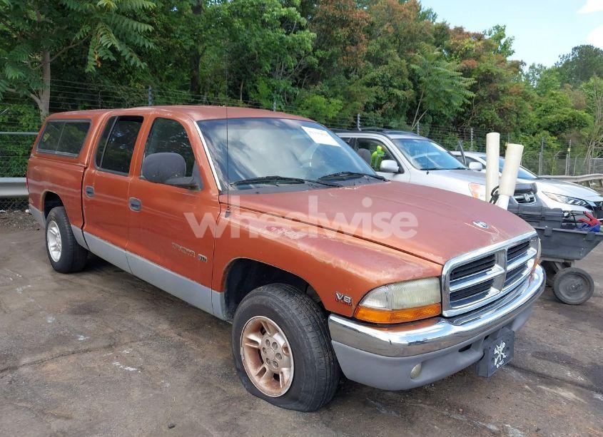 2000 Dodge Dakota SLT/SPORT (VIN 1B7GL2AZ6YS634945) main photo