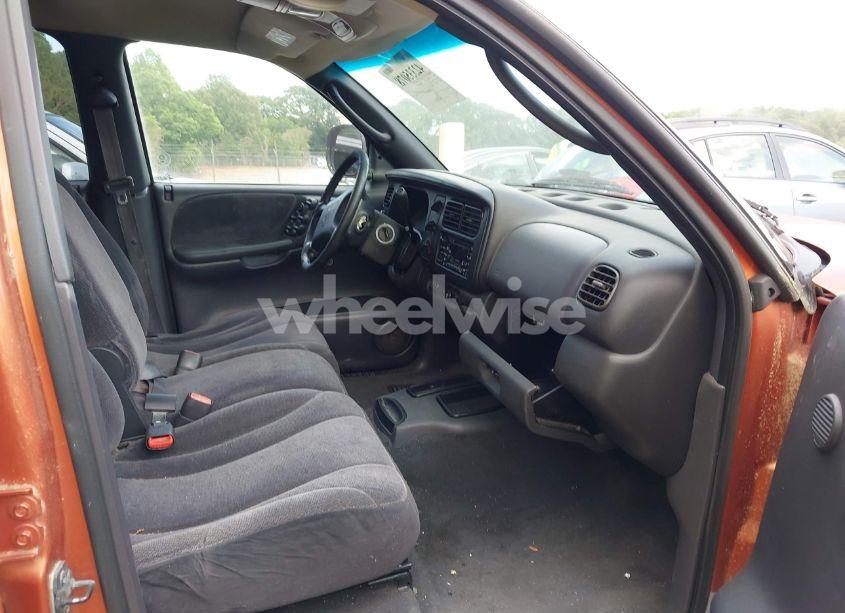 Photo 5 of 2000 Dodge Dakota SLT/SPORT (VIN 1B7GL2AZ6YS634945)