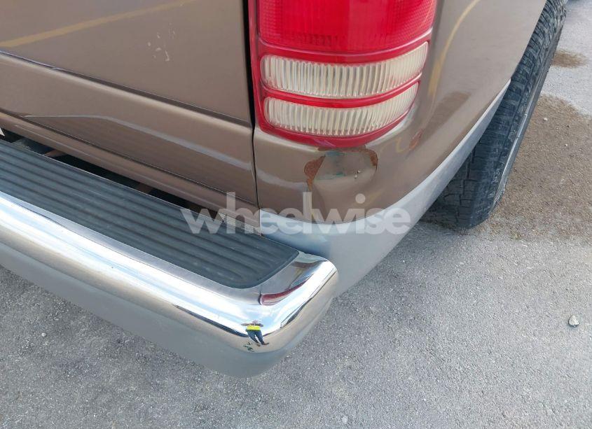 Photo 12 of 2000 Dodge Dakota SLT/SPORT (VIN 1B7GL2AZ8YS716918)