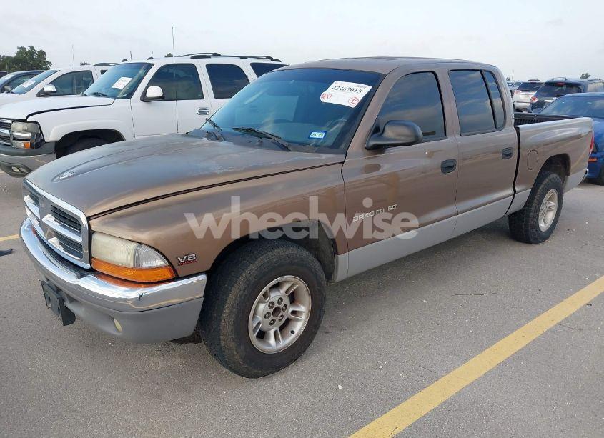 Photo 2 of 2000 Dodge Dakota SLT/SPORT (VIN 1B7GL2AZ8YS716918)