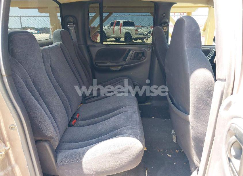 Photo 8 of 2000 Dodge Dakota SLT/SPORT (VIN 1B7GL2AZ8YS716918)