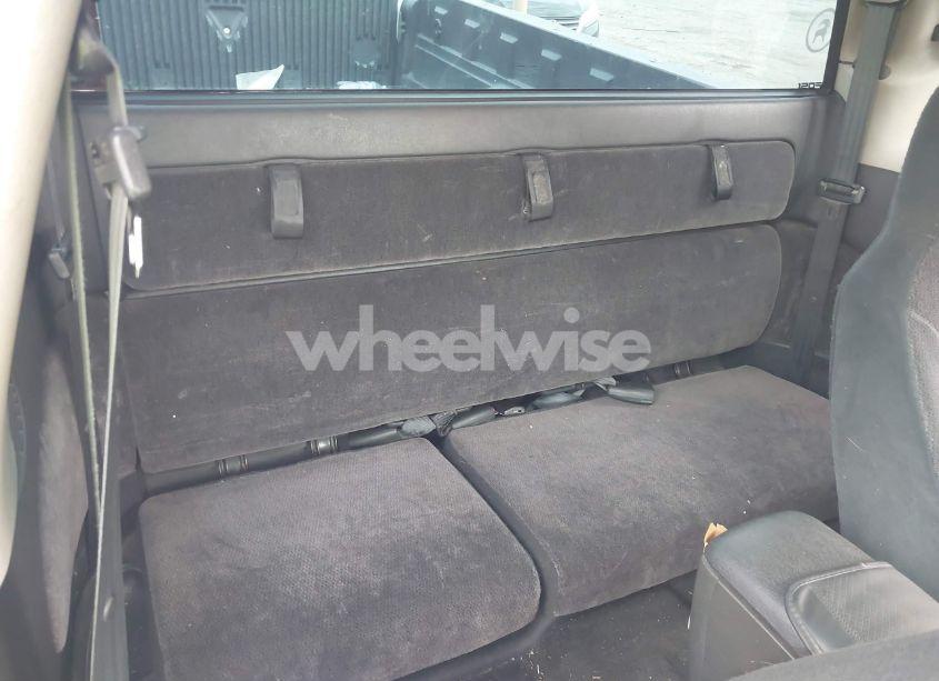 Photo 8 of 2002 Dodge Dakota SPORT (VIN 1B7GL32X22S508401)