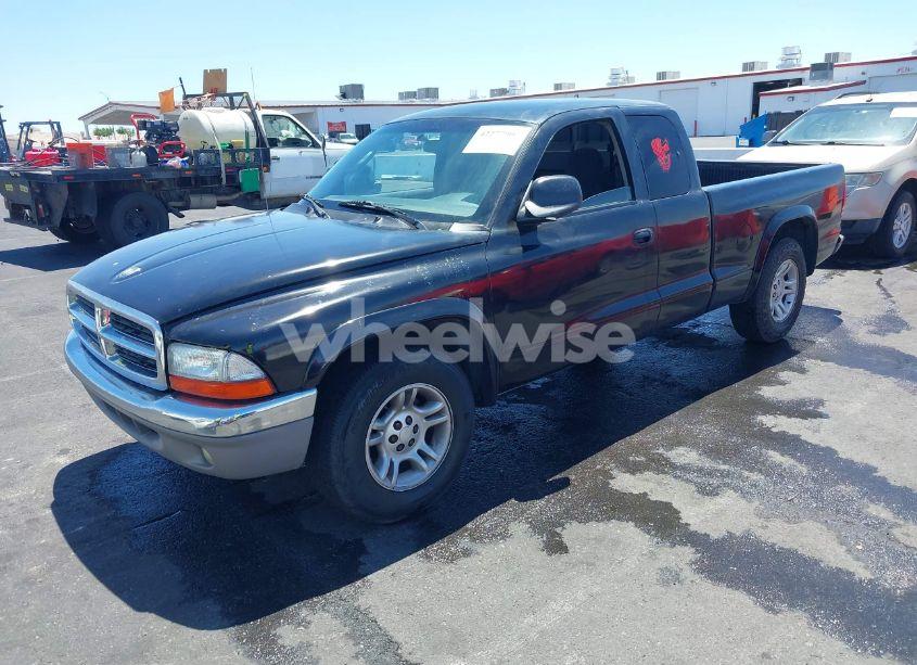 Photo 2 of 2002 Dodge Dakota SLT (VIN 1B7GL42XX2S526165)