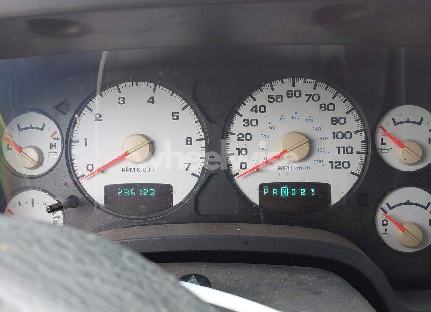 Photo 7 of 2002 Dodge Ram 1500 ST (VIN 1B7HA18Z32J108280)