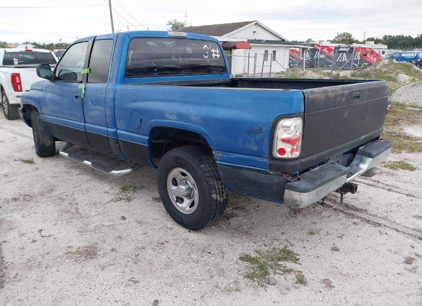 Photo 3 of 1998 Dodge Ram 1500 ST (VIN 1B7HC13Y2WJ215058)