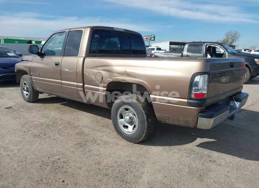 Photo 3 of 2001 Dodge Ram 1500 ST (VIN 1B7HC13Y51J543650)