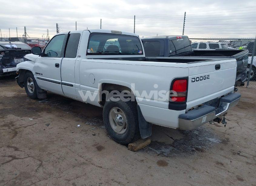 Photo 3 of 2001 Dodge Ram 1500 ST (VIN 1B7HC13YX1J501538)