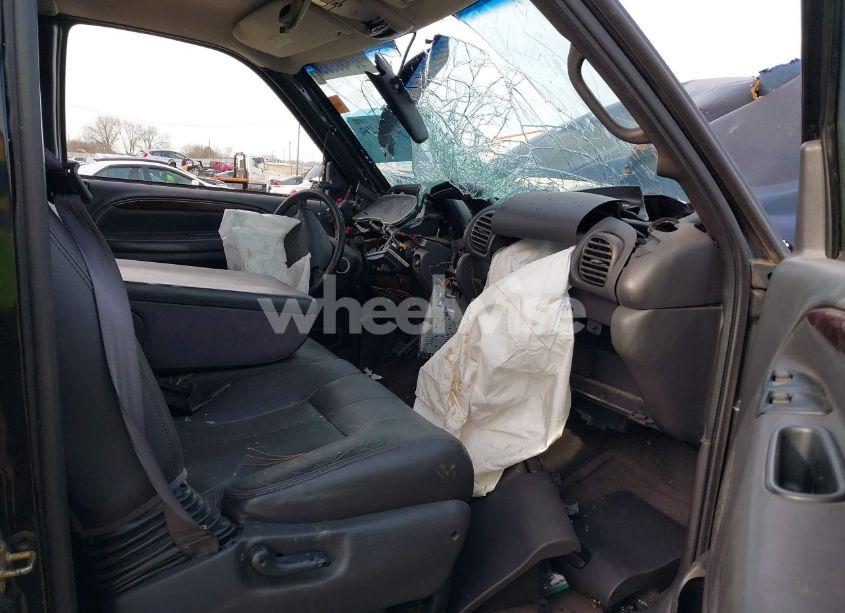 Photo 5 of 2001 Dodge Ram 1500 ST (VIN 1B7HC13Z21J255593)