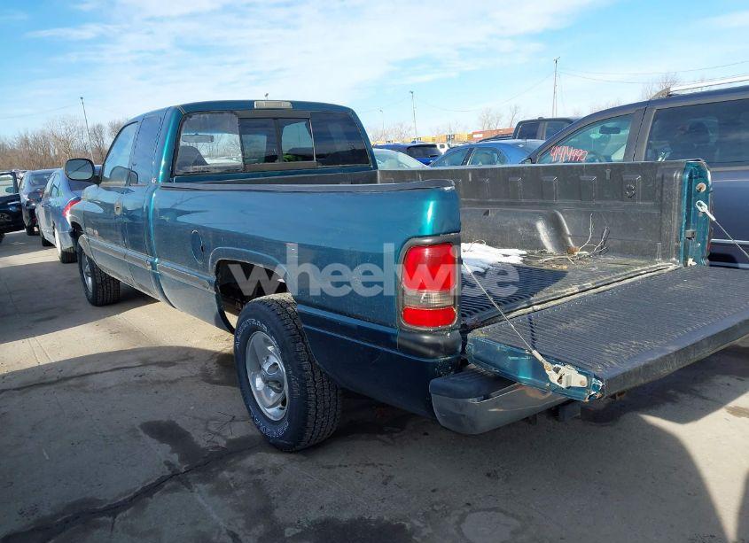 Photo 3 of 1998 Dodge Ram 1500 ST (VIN 1B7HC13Z5WJ102813)