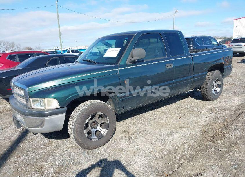 Photo 2 of 2001 Dodge Ram 1500 ST (VIN 1B7HC13Z61J515820)