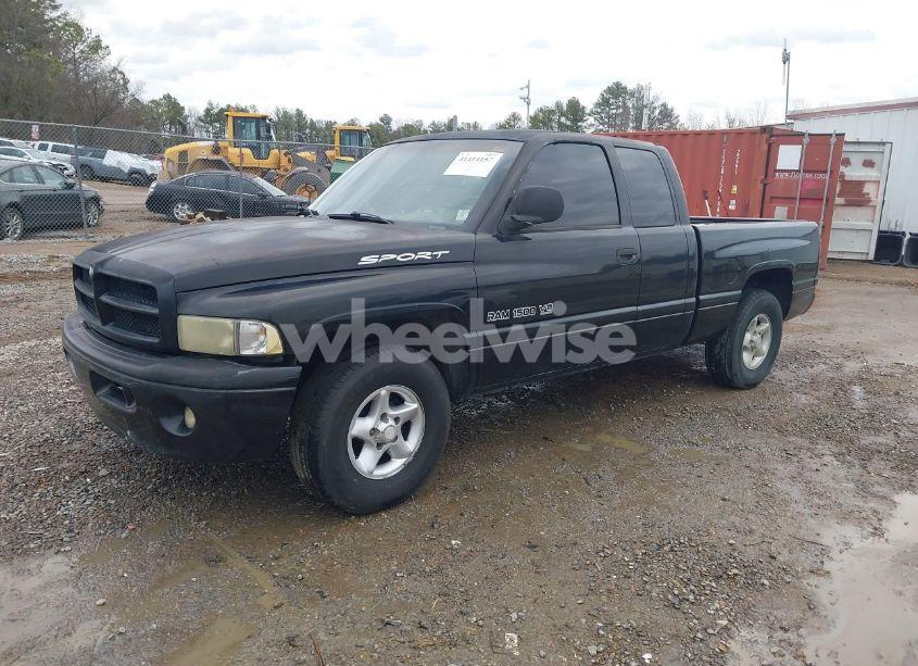 Photo 2 of 2001 Dodge Ram 1500 ST (VIN 1B7HC13Z81J211517)