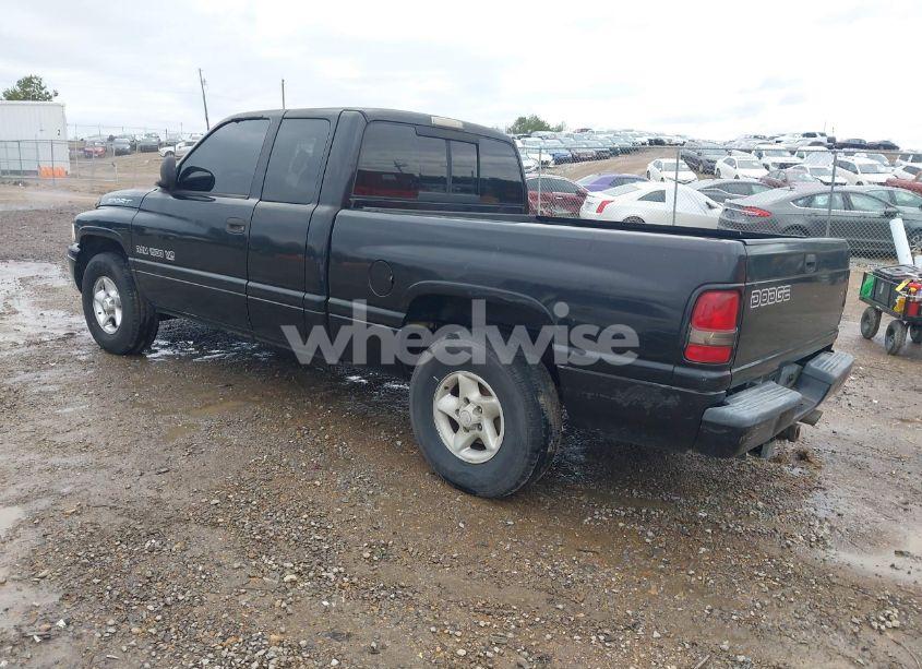 Photo 3 of 2001 Dodge Ram 1500 ST (VIN 1B7HC13Z81J211517)