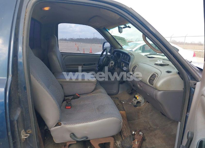 Photo 5 of 2001 Dodge Ram 1500 ST/WS (VIN 1B7HC16X11S797479)