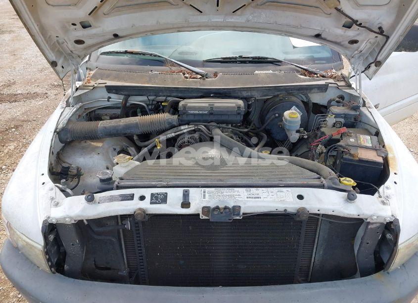 Photo 10 of 2000 Dodge Ram 1500 ST/WS (VIN 1B7HC16X2YS637928)