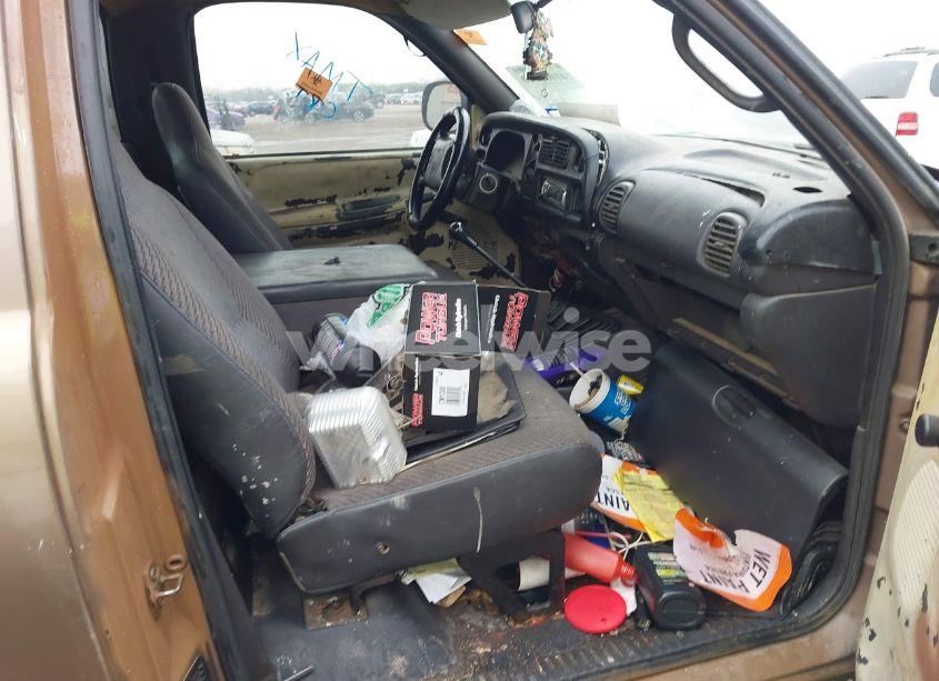 Photo 5 of 2001 Dodge Ram 1500 ST/WS (VIN 1B7HC16X61S686040)