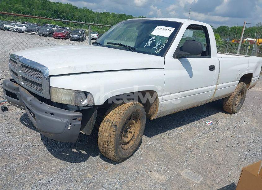 Photo 2 of 2001 Dodge Ram 1500 ST/WS (VIN 1B7HC16X61S748097)