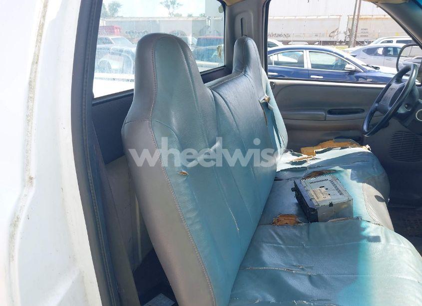 Photo 8 of 2001 Dodge Ram 1500 ST/WS (VIN 1B7HC16X61S748097)