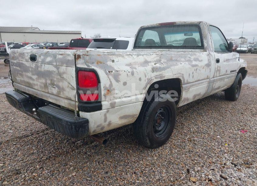 Photo 4 of 1996 Dodge Ram 1500 (VIN 1B7HC16X8TS611634)