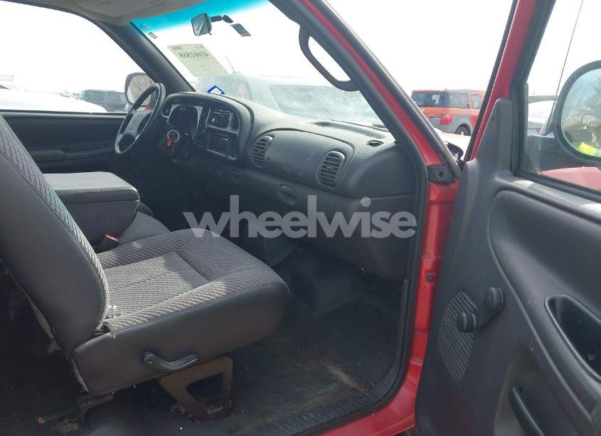 Photo 5 of 2000 Dodge Ram 1500 ST/WS (VIN 1B7HC16X8YS540457)