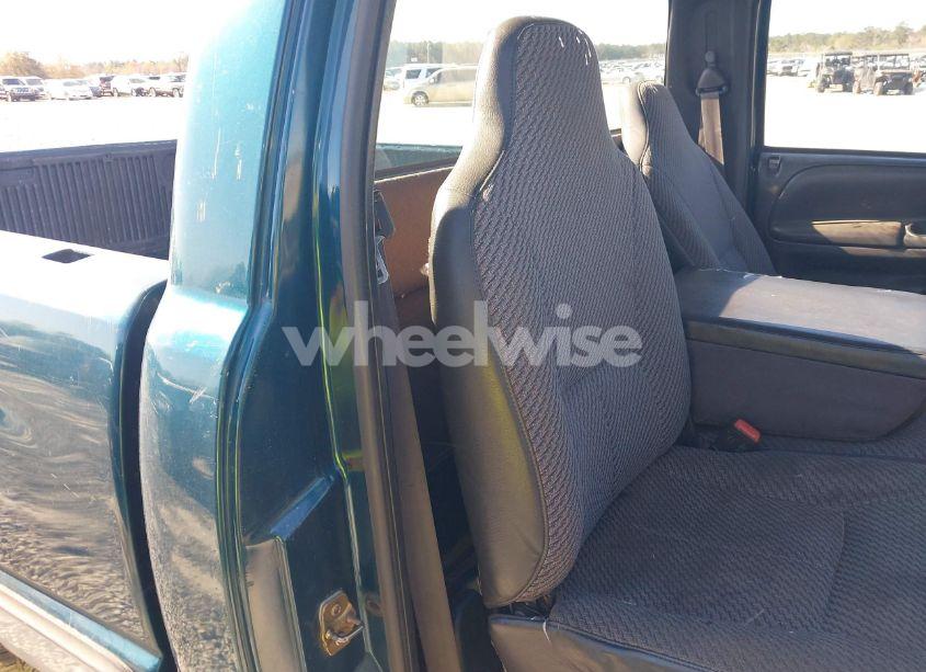 Photo 8 of 1999 Dodge Ram 1500 ST/WS (VIN 1B7HC16X9XS294114)