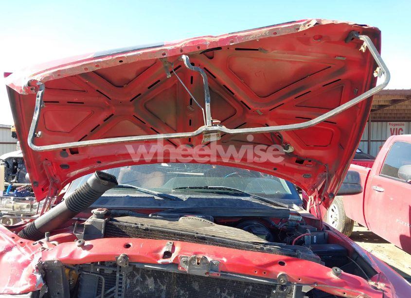 Photo 10 of 1996 Dodge Ram 1500 (VIN 1B7HC16Y0TJ129769)