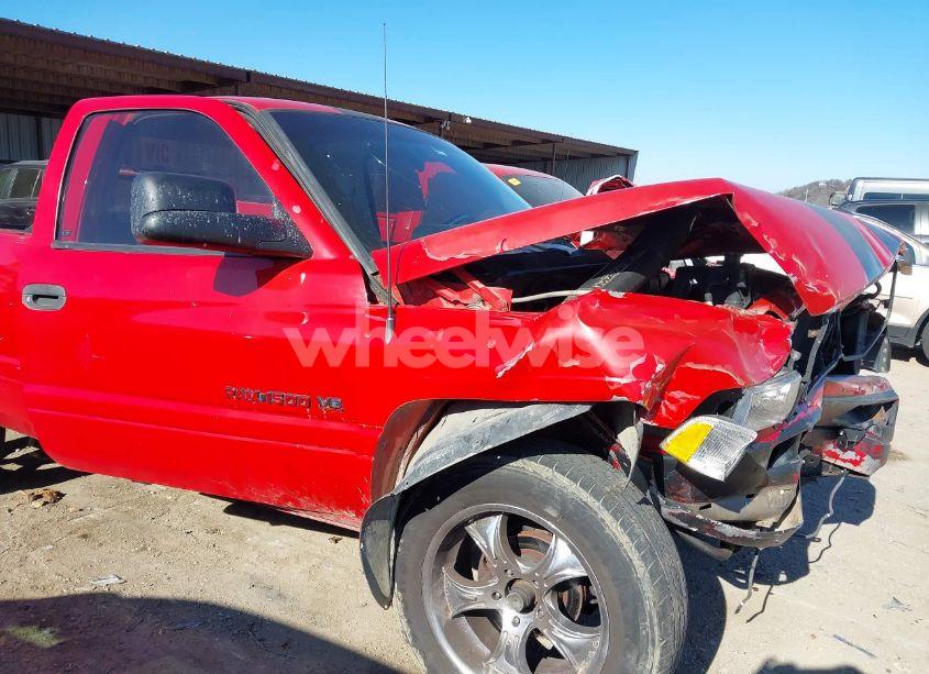 Photo 6 of 1996 Dodge Ram 1500 (VIN 1B7HC16Y0TJ129769)
