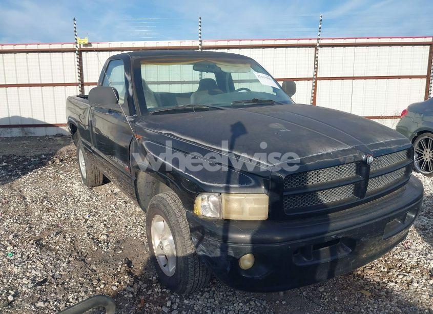 2001 Dodge Ram 1500 ST (VIN 1B7HC16Y11S300200) main photo