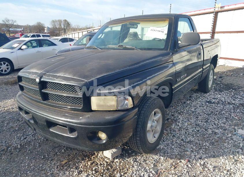 Photo 2 of 2001 Dodge Ram 1500 ST (VIN 1B7HC16Y11S300200)