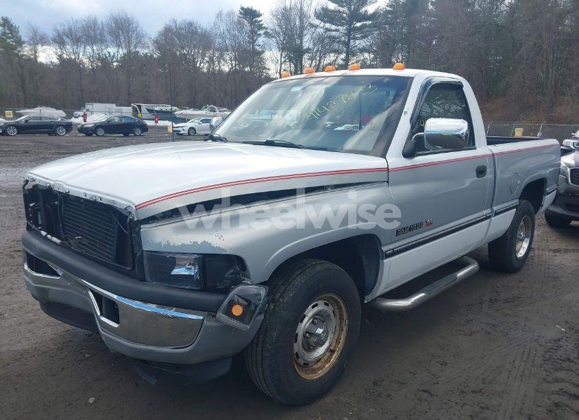 Photo 2 of 1996 Dodge Ram 1500 (VIN 1B7HC16Y3TJ181980)