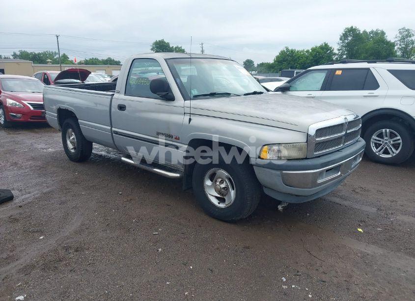 2000 Dodge Ram 1500 ST (VIN 1B7HC16Y3YS541914) main photo