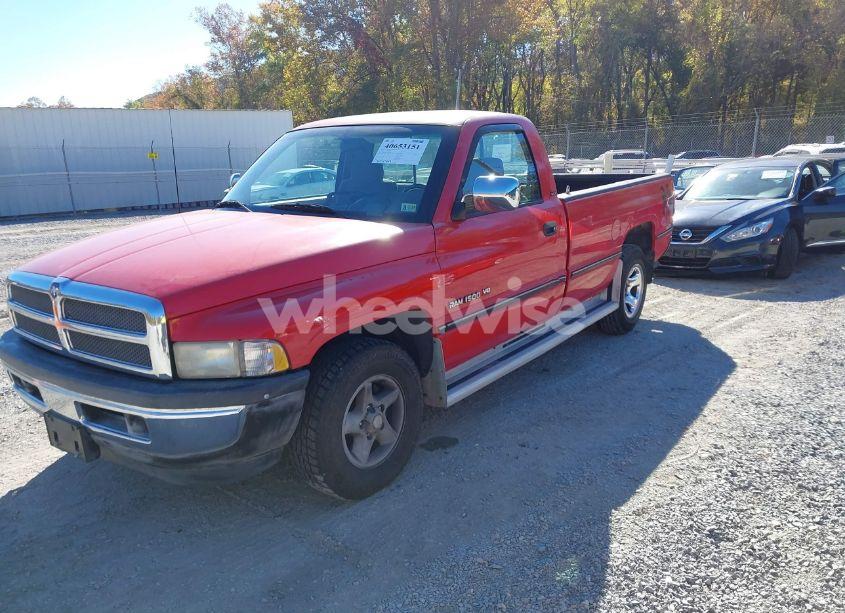 Photo 2 of 1996 Dodge Ram 1500 (VIN 1B7HC16Y4TS675808)