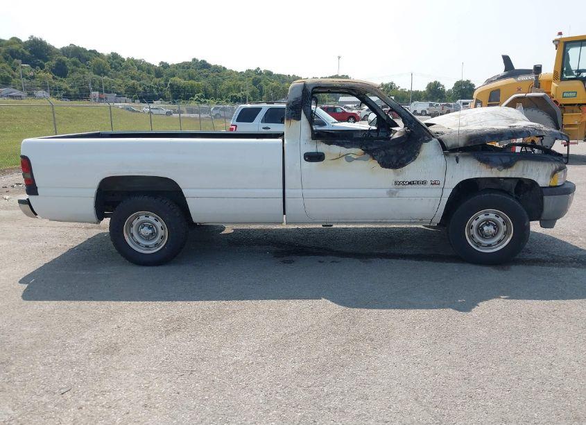 Photo 13 of 2001 Dodge Ram 1500 ST (VIN 1B7HC16Y71S126813)